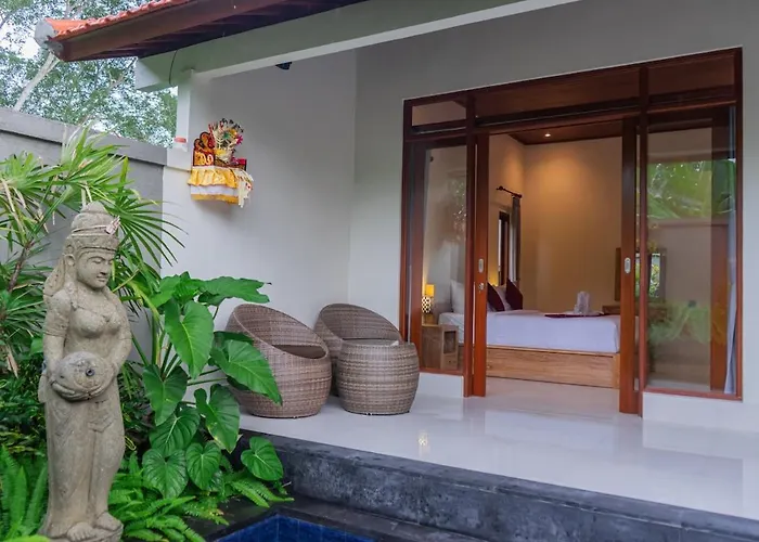 Lucky's Villa *